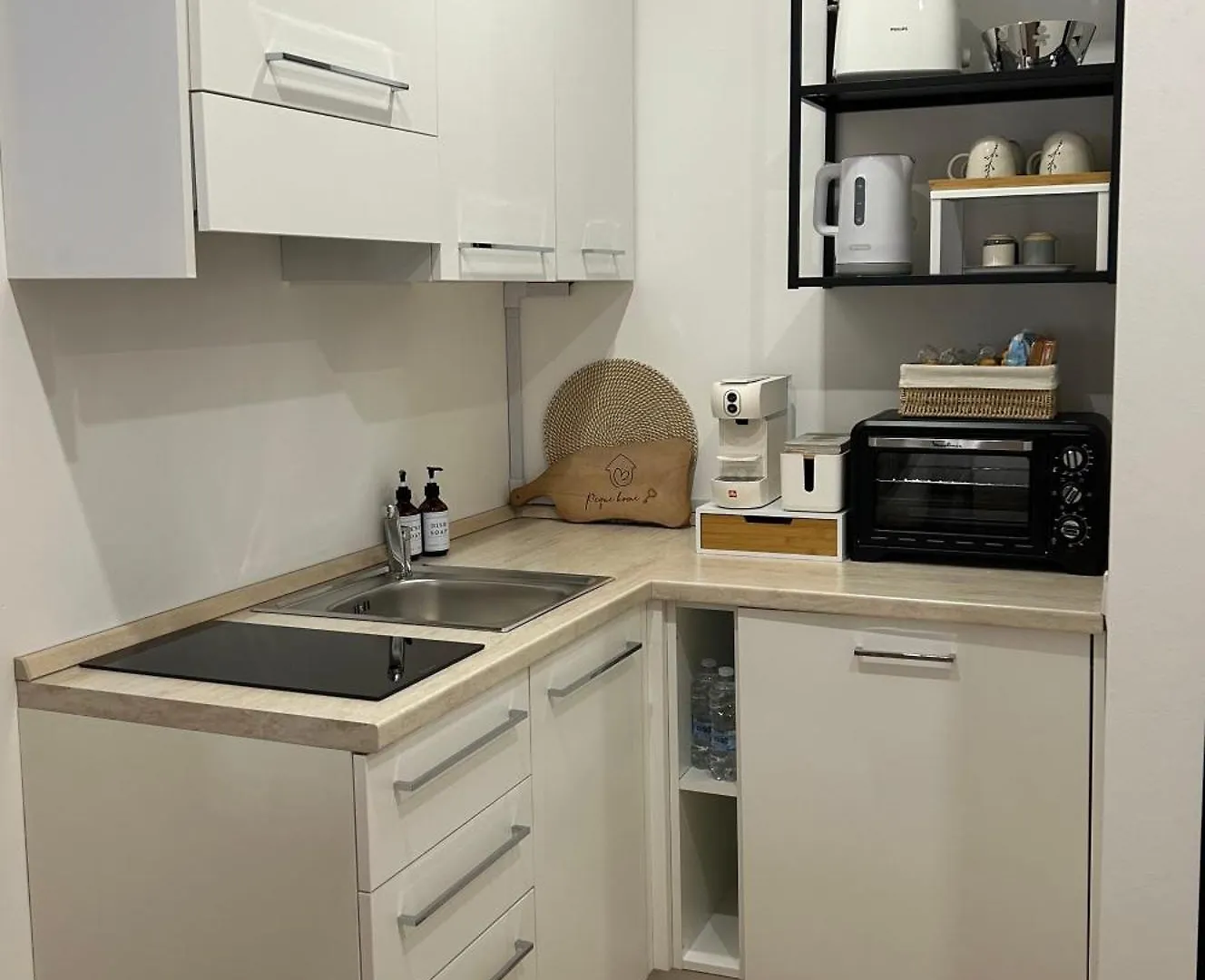 Navigli-Bocconi - Peque Home, Wi-Fi Milan Italy